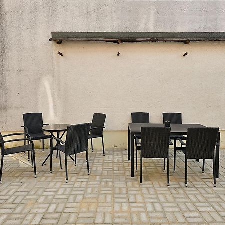 Schoene Grosse Ferienwohnung 79M2 Und 2 Baeder, Zentrumnah, 2Og Ерфурт Екстер'єр фото